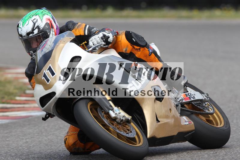 Archiv-2025/05 14.04.2025 Plüss Moto Sport ADR/Freies Fahren/11